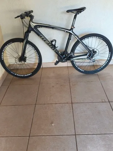 BIKE CARBONO 
