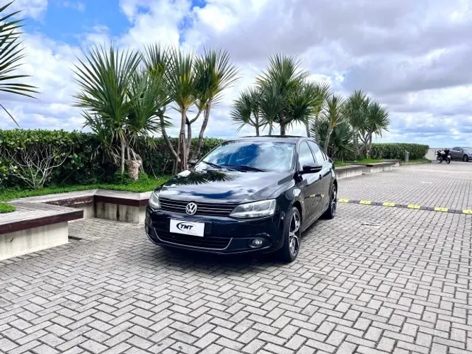 Volkswagen Jetta Highline 2.0 TSI 16V 4P Tiptronic 2014
