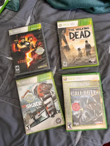 Diversos Jogos de XBOX360 ATENÇÃO: OS 4 JOGOS DA SEGUNDA IMAGEM FUNCIONAM DE VEZ EM QUANDO