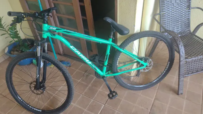 Bike aro 29 semi nova 