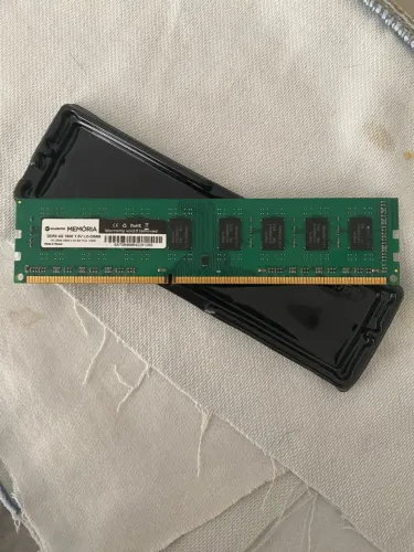 Memória RAM DDR3 4GB 1600Mhz
