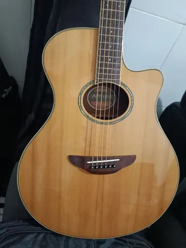 VIOLÃO YAMAHA APX 600 INDONÉSIA