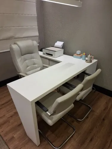 Mesa em L para Escritório