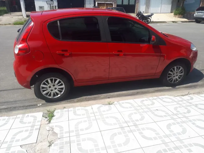 Fiat Palio Attractive 1.0 EVO Fire Flex 8V 5P 2015