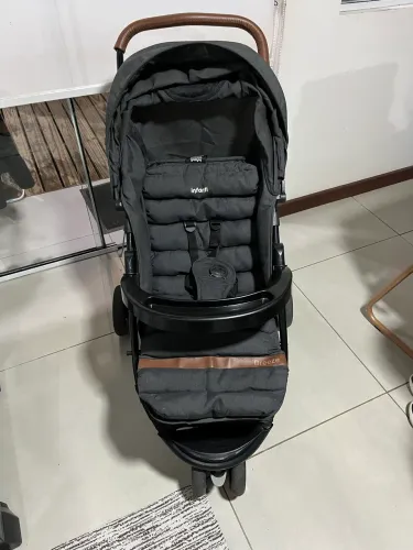 Carrinho de Bebê Infanti, Breeze, Preto
