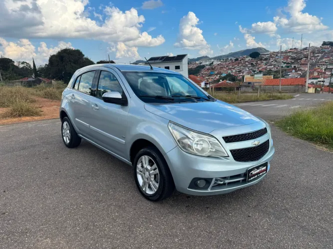 Chevrolet Agile LTZ 1.4 MPFI 8V Flexpower 5P 2012
