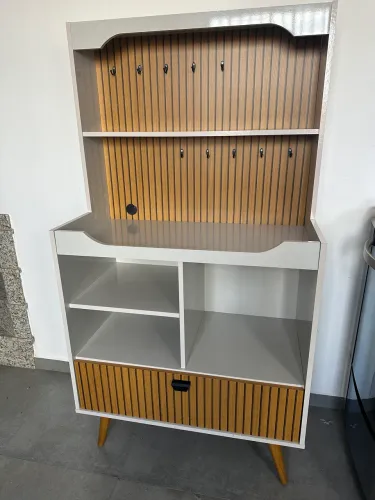 Cantinho do café moderno semi novo 5 meses de uso