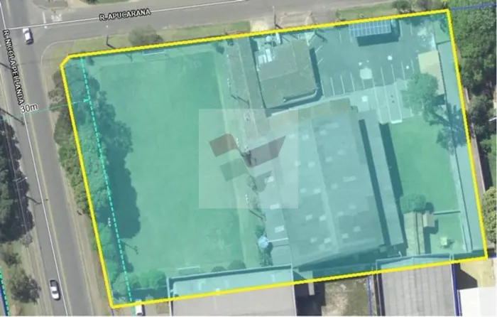 Área com Construção à venda - Sítio Cercado - Curitiba/Pr.
