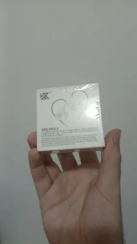Fone de ouvido com fio intra-articular KZ EDX PRO