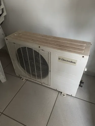 Condensadora Electrolux 12000btus 