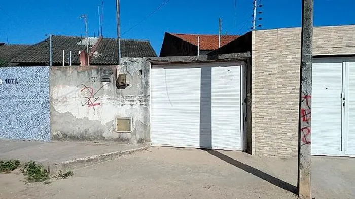 Casa no CAJUEIRO DA MALHADA em Horizonte/CE - Caixa *3144