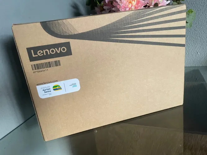 ? Notebook Lenovo ideaped HD  novo?