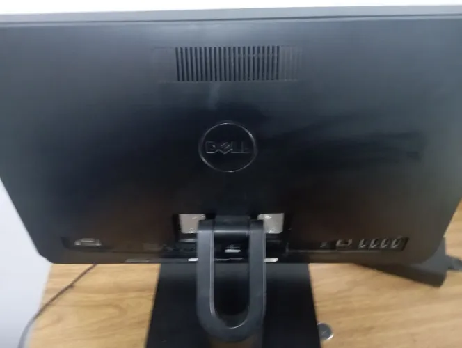 DELL ALL IN ONE 20" - 8GB RAM + SSD 240GB COMPLETO!
