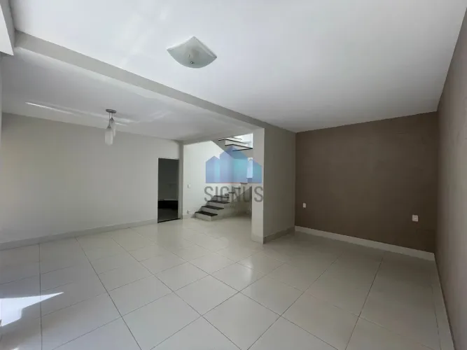 Casa no Bairro Jd. Chapadão
