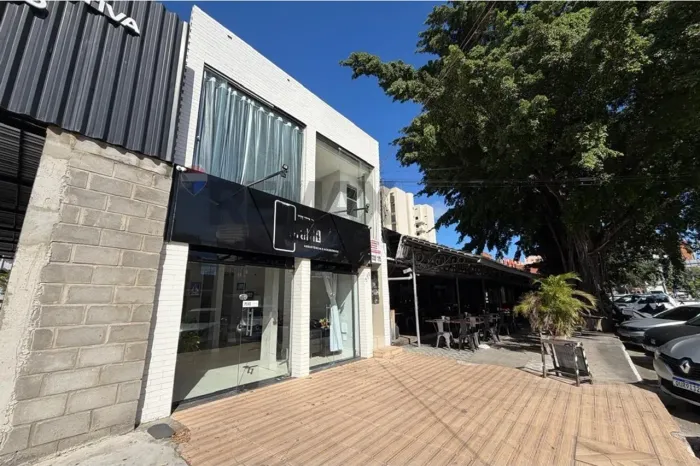 Salas comerciais para locação. Excelente localização no bairro da Jatiúca!