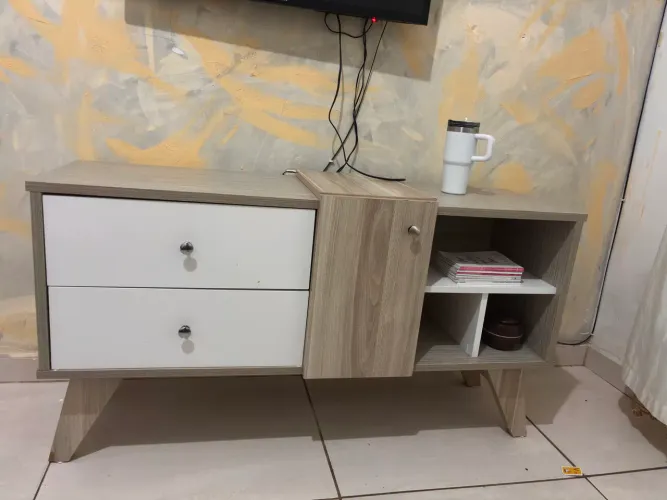 Rack para sala.