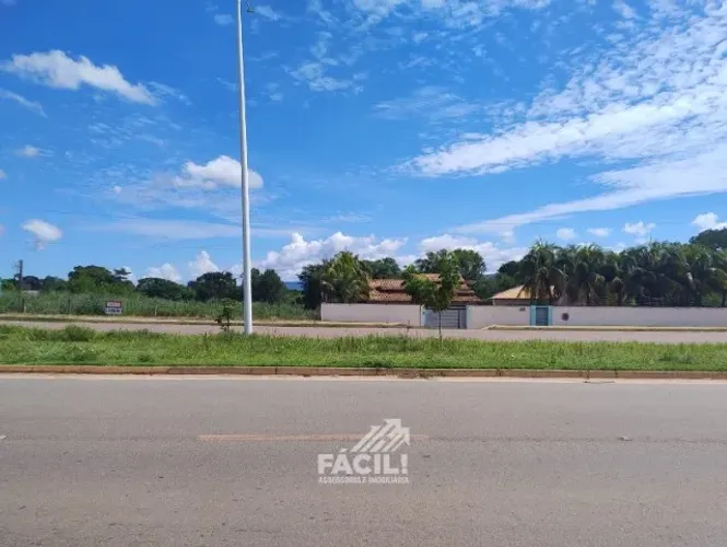Área Comercial 3.330m² | Próx. Teotônio | Alto Fluxo | Investimento