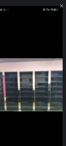 Vende se móveis para loja 