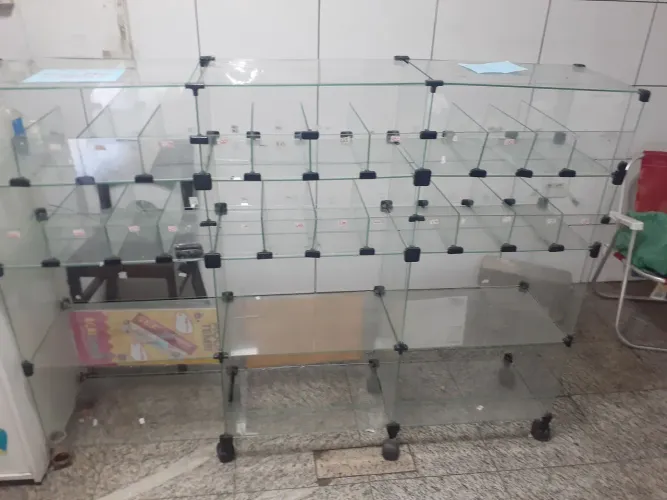 balcão de vidro 
