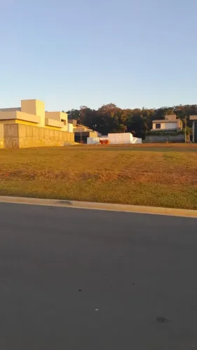 Lote a venda com 405 m2 Jardins Franca - Goiania -Goias