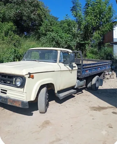 Caminhão DODGE D-400 - 3/4