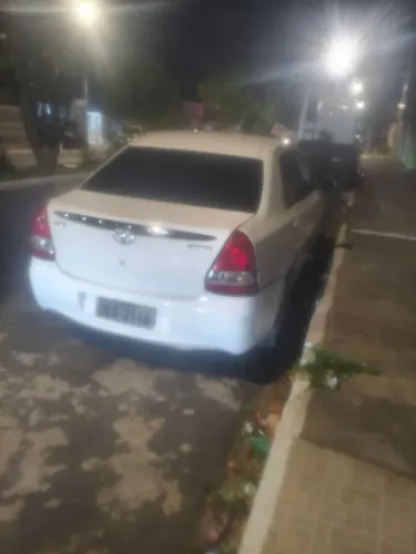 Toyota Etios XLS Sedan 1.5 Flex 16V 4P Mec. 2014