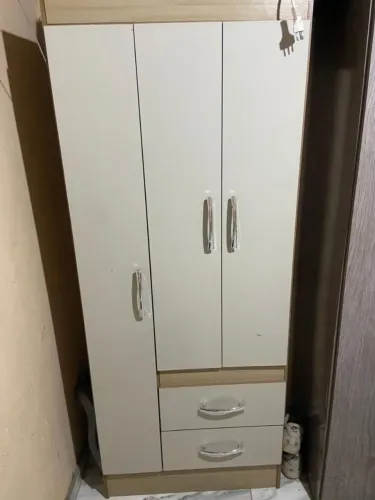 Guarda Roupa bem conservado