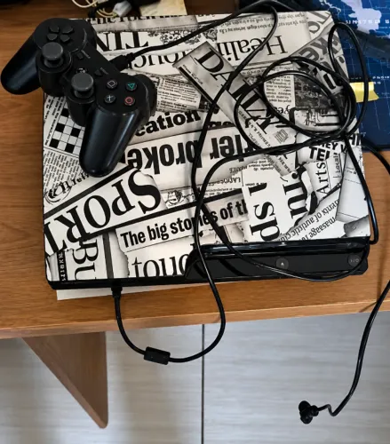 Playstation 3 slim (ps3)