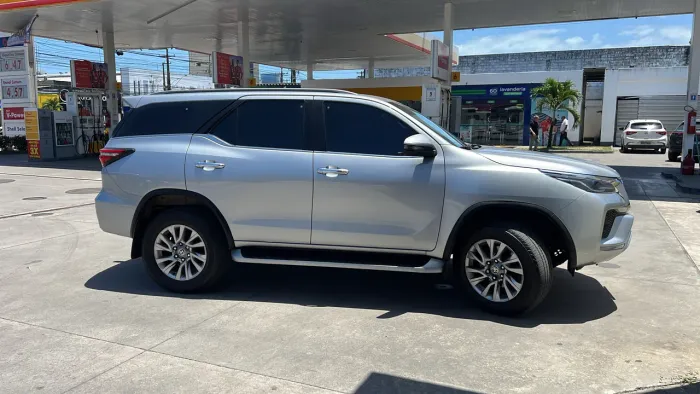 Toyota Hilux SW4 SRX 4X4 2.8 TDI 16V Dies. Aut. 2022