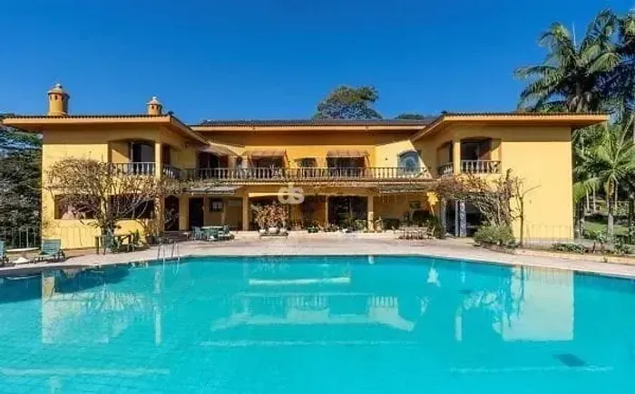 Casa Alto Padrão à venda com 6 suítes, Condomínio Iolanda, Taboão da Serra, SP