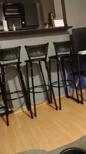 3 Banquetas preta