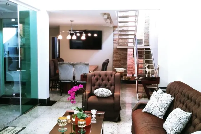 Casa à Venda - Nova Granada, 4 Quartos, 360 m2