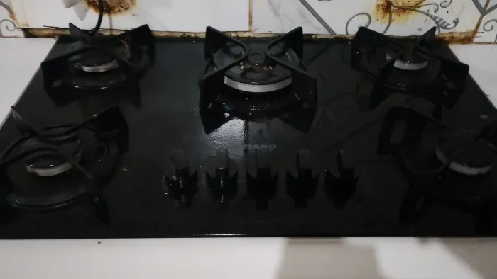 Fogão cooktop funcionando tudo semi novo vendo dividir em 5 vezes no cartão ZAP *