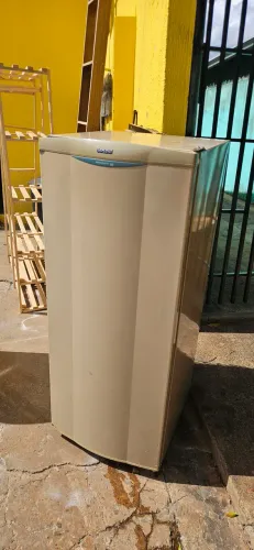 geladeira gelando perfeitamente marcas de uso ENTREGA GRÁTIS