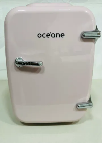 Vendo mini geladeira oceane rosa 