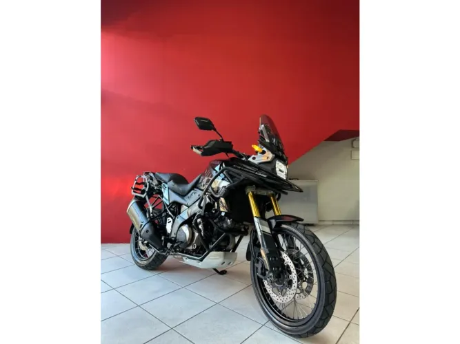 Suzuki V-strom 1050xt abs 2025
