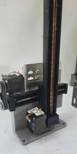 Equipamento com servos motor