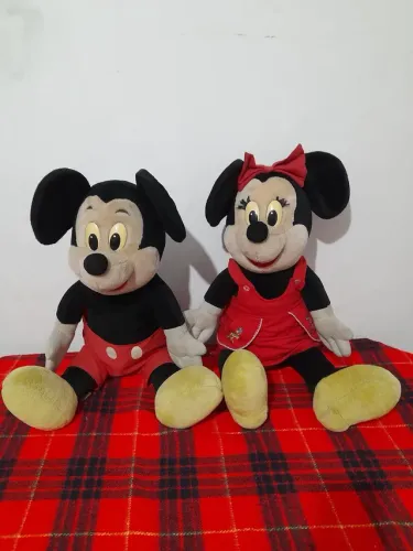 Mickey e Minie gigante 