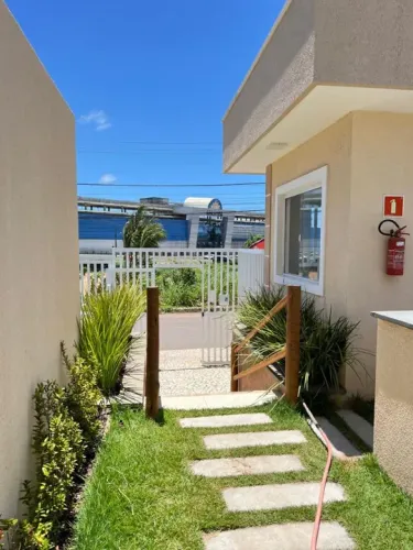Apartamento Condomínio Fechado em Vila de Abrantes 2/4 sendo uma suíte