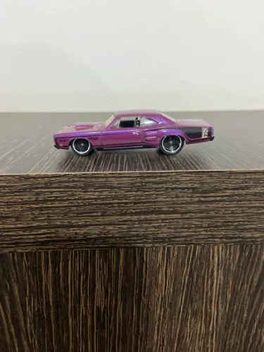 Carro de Coleção Hot Wheels - Dodge Charger