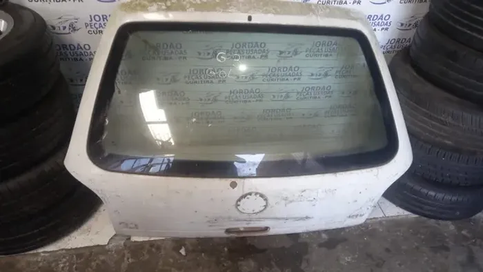 Tampa traseira Gol g3 com vidro 2000.