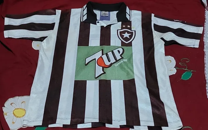 CAMISA DO BOTA FOGO OFICIAL BEM ANTIGA.