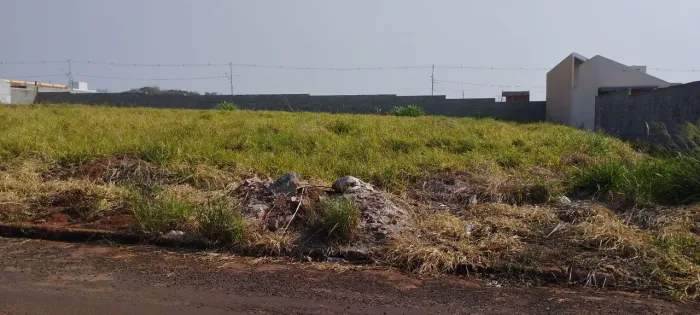 Lote de 500 M2 Condomínio Flor de Laranjeira Mandaguaçu-Pr , R$ 105.000,00