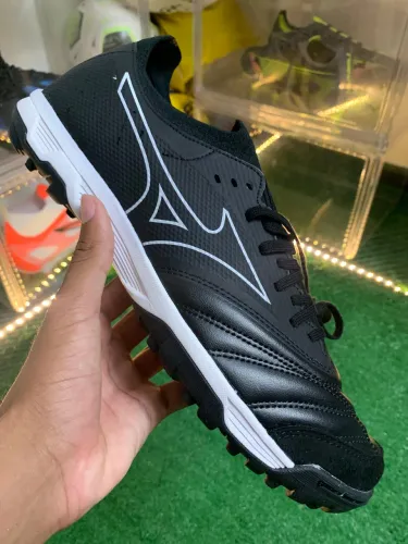 Chuteira society Mizuno Morelia Neo - 43