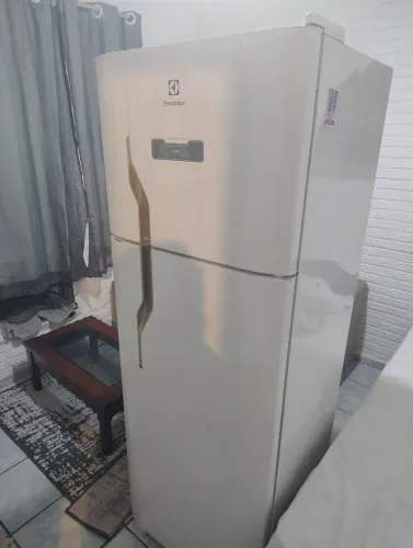 Geladeira Electrolux Frost Free 310L FUNCIONANDO PERFEITAMENTE (Mod. TF39)