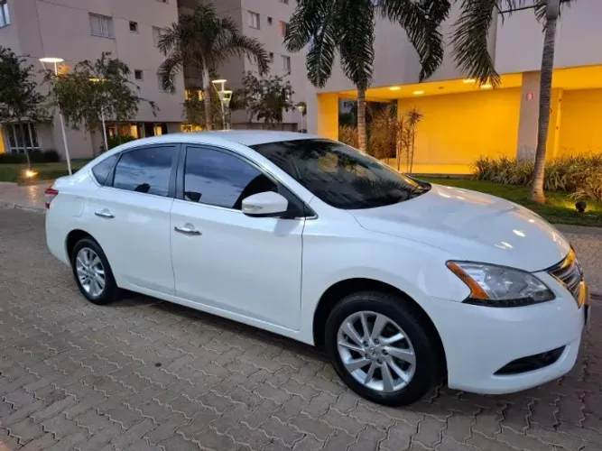 Nissan Sentra SV 2.0 Flexstart 16V Aut. 2014