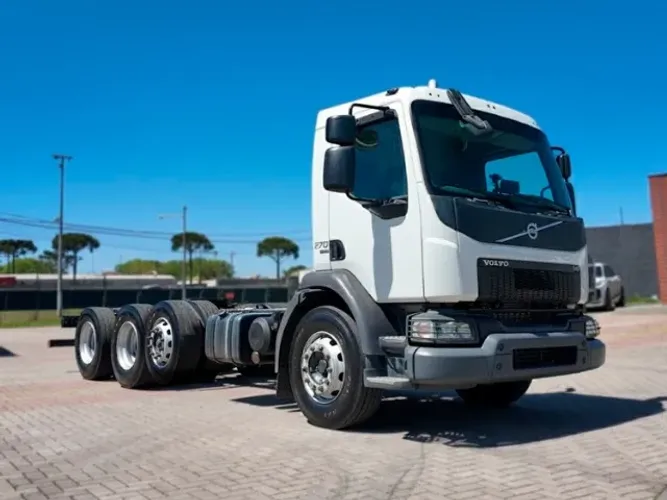 VOLVO VM 270 8X2 R 2020 NO CHASSI