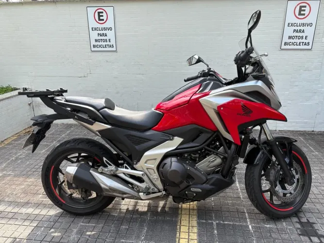 Honda NC750X DCT