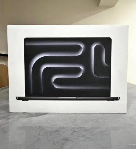 MacBook Pro 16.2 | 1 TBSSD|36GB|M4MAX