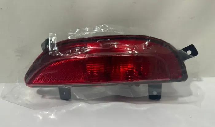 Luz de neblina refletor direito Tiggo 8 2021 2022 a 2023 novo